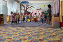 94827f14-c60f-4e8c-8f26-276142c785eb