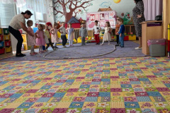 f0364d47-5600-4f22-b96a-2894649a5481