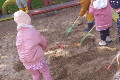 58b7dd8c-c62c-431a-9a3e-5b35cf8e5d5b