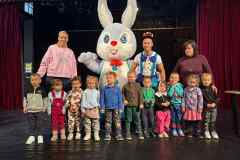 89d7d303-297d-46a3-a4d1-c6c98b958fc5