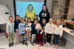 51efa193-0703-48df-98d8-e1172b5dce93