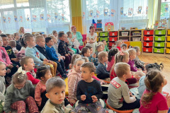 f3d15184-eed5-4f28-a8b3-4e3d0d17d17c