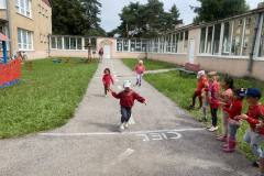 b08abe3b-2d67-4da4-861a-b337e9c3cdbf