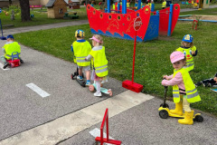 8a903e34-9a11-48c8-a0fa-667fc98ca9d1