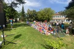 ea8424f7-f77a-41d6-9b57-36347d7ae84d